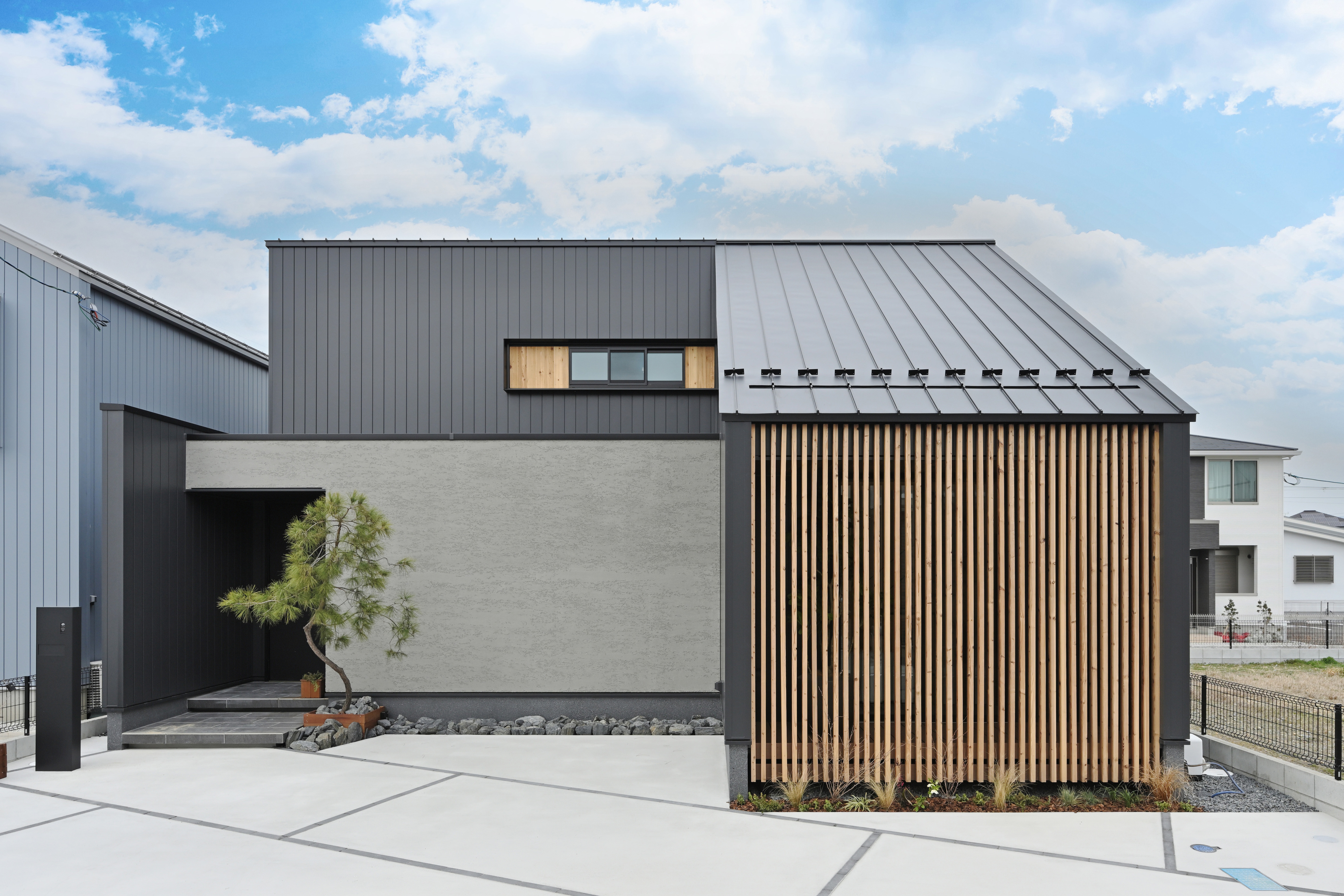 丸商ホームデザイニング 静謐の邸 外観