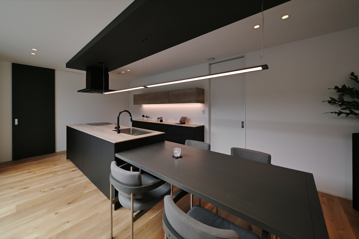 ピットリビング