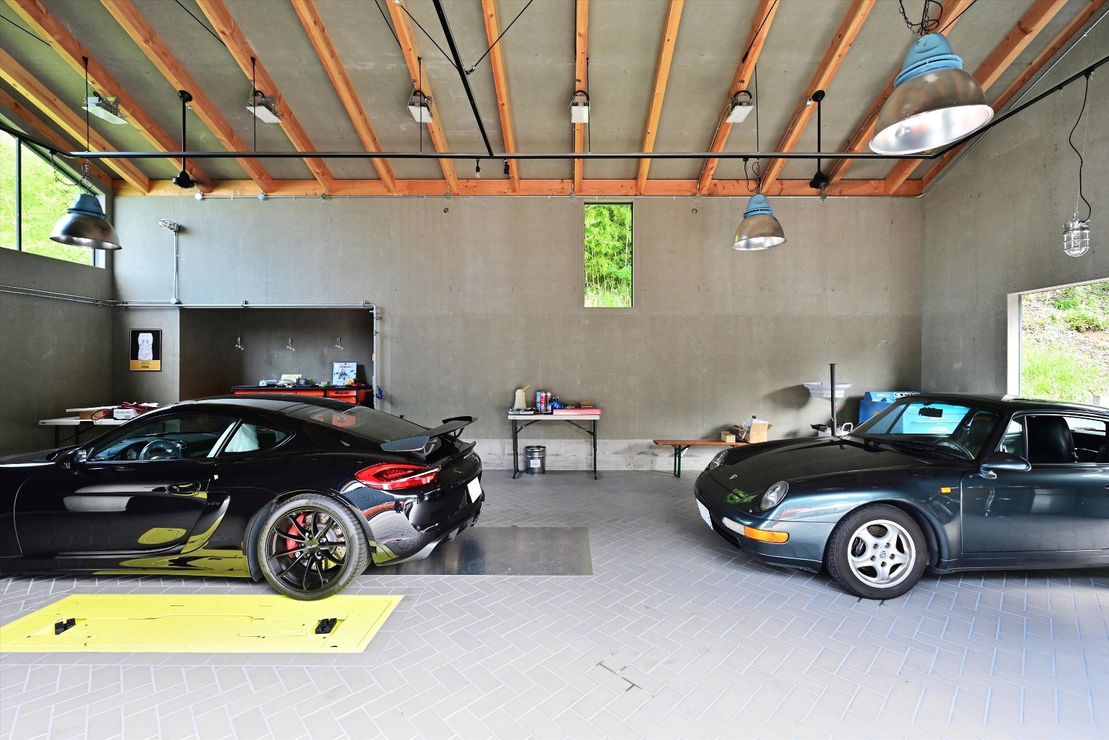 H’s garage