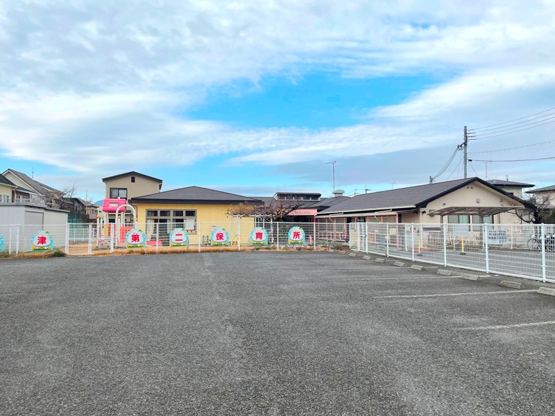 草津第二保育所　徒歩5分